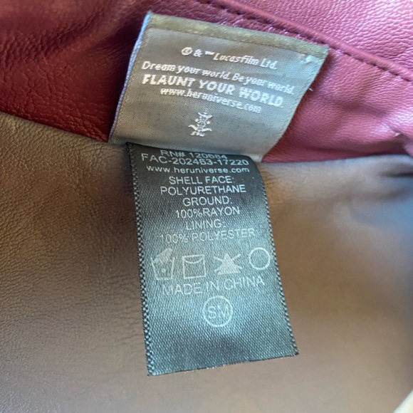 Her Universe Star Wars Rebels Ahsoka Tano Faux Leather Jacket Size Small - Picture 10 of 10